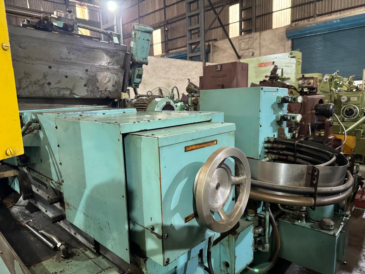 Cincinnati Milacron twin grip centerless Grinding Machine thumb