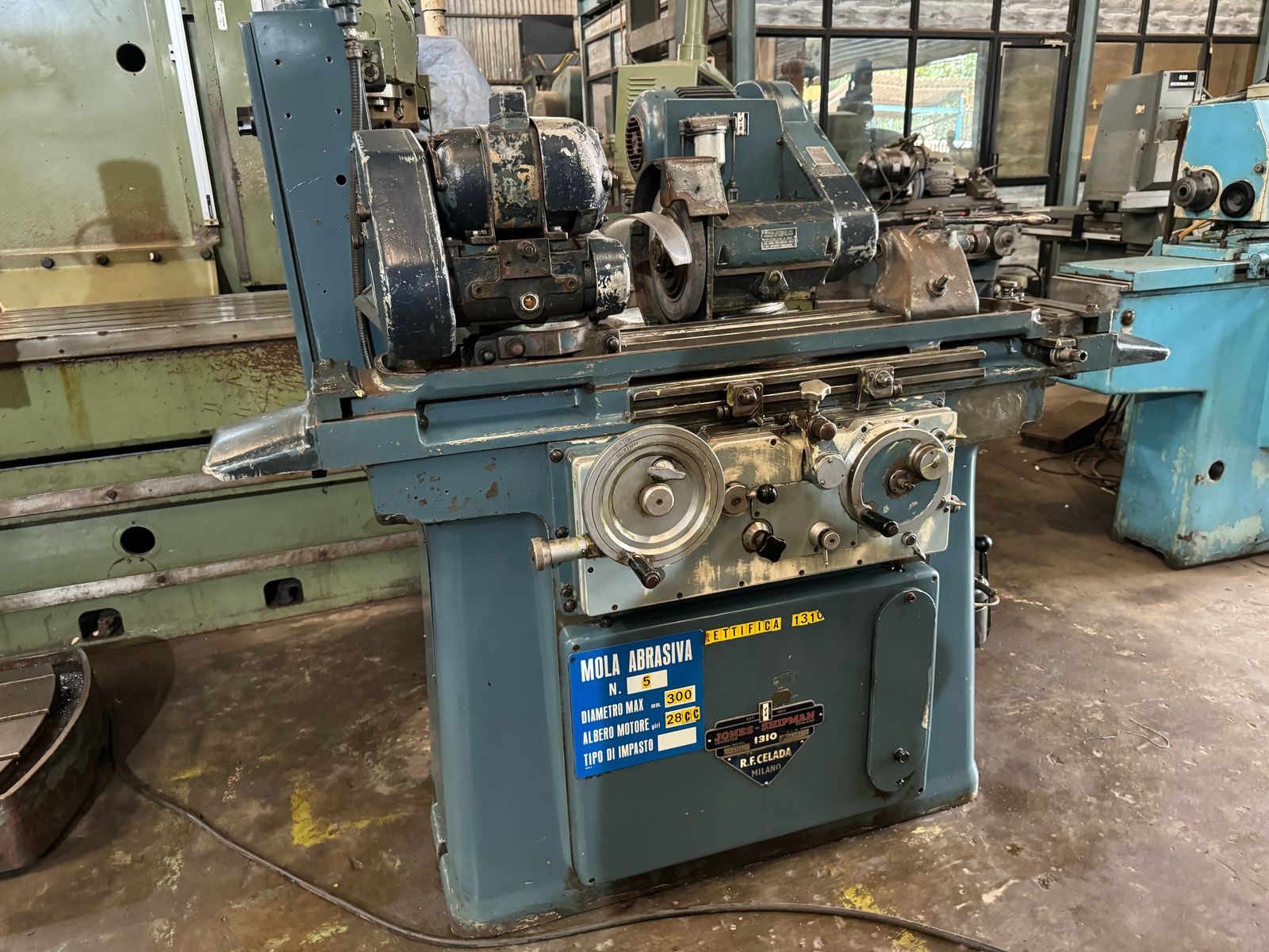 Cylindrical Grinder Machines ( Jones and Shipman ) thumb